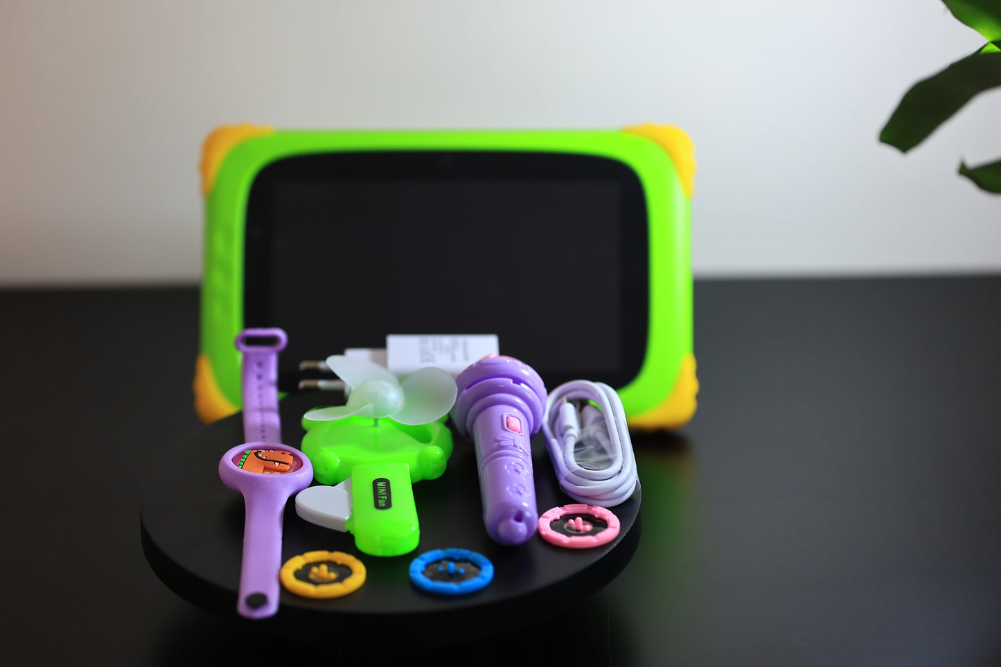 Children's Learning Tablet & Free Toys